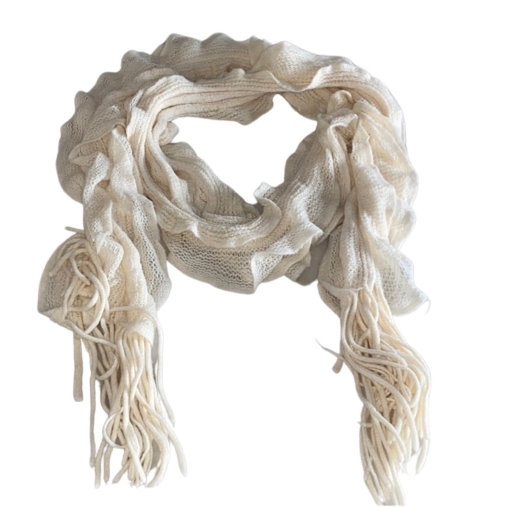 Victoria’s Secret Ruffle Cream Ivory Scarf